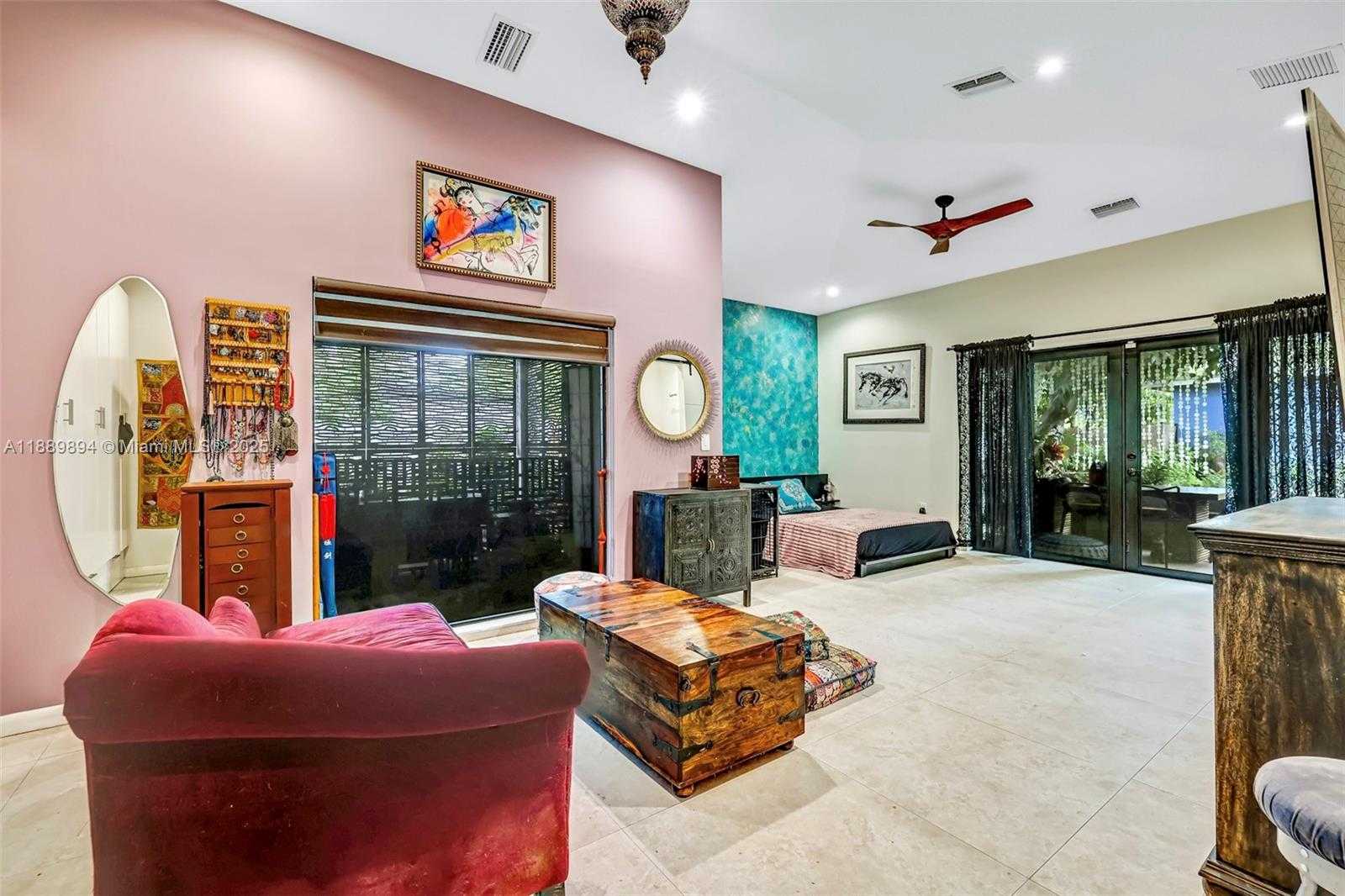 Small Image of 1320 NORTH EAST 138TH ST, North Miami Number 19