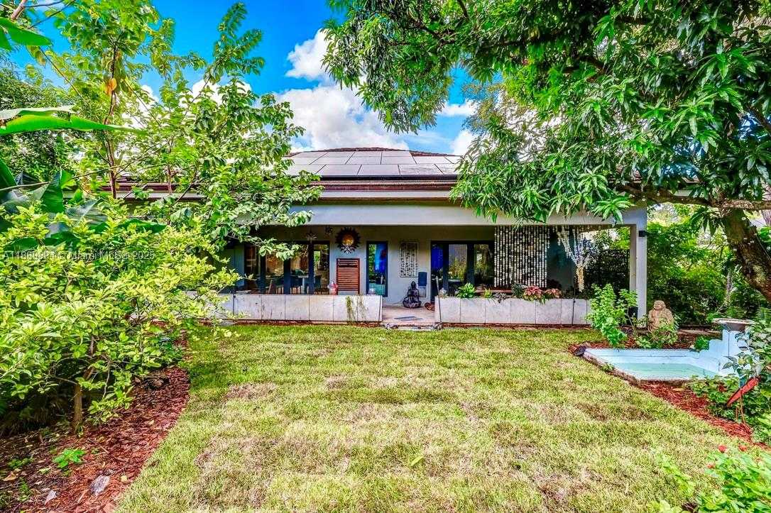 Small Image of 1320 NORTH EAST 138TH ST, North Miami Number 35