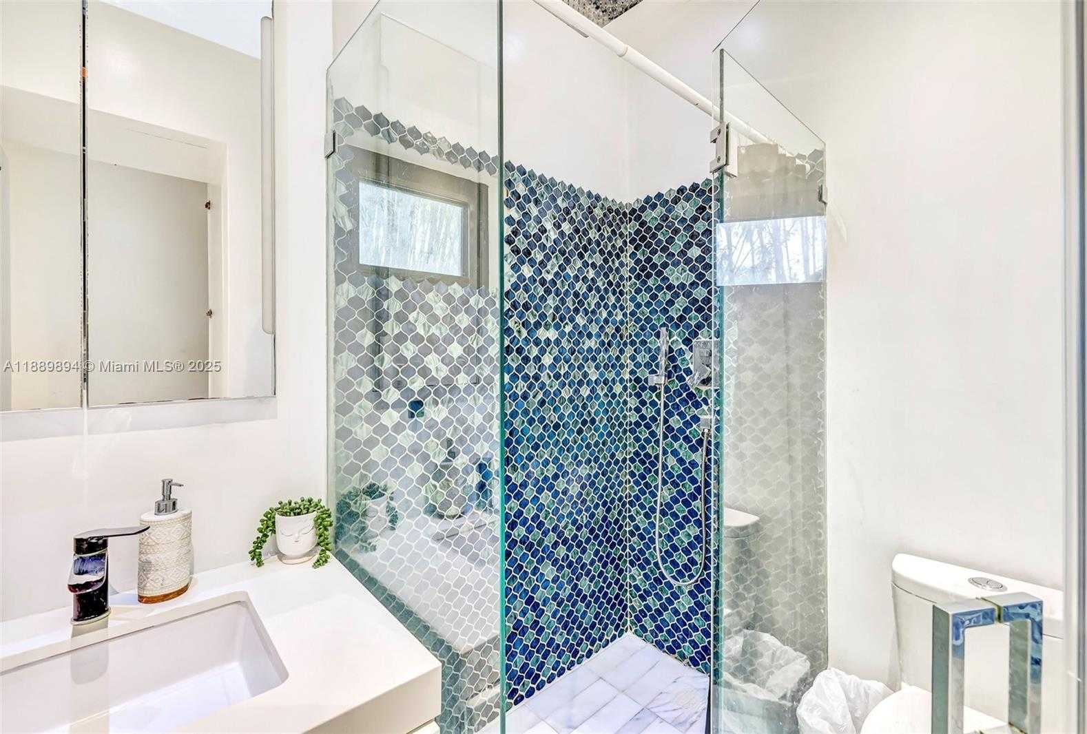 Small Image of 1320 NORTH EAST 138TH ST, North Miami Number 42