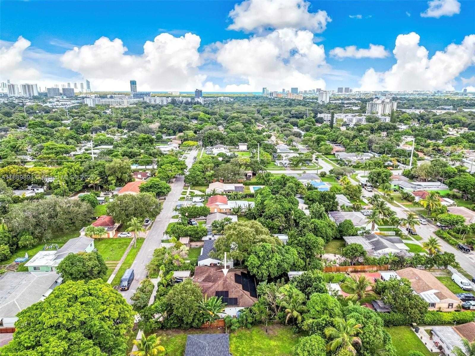 Small Image of 1320 NORTH EAST 138TH ST, North Miami Number 48