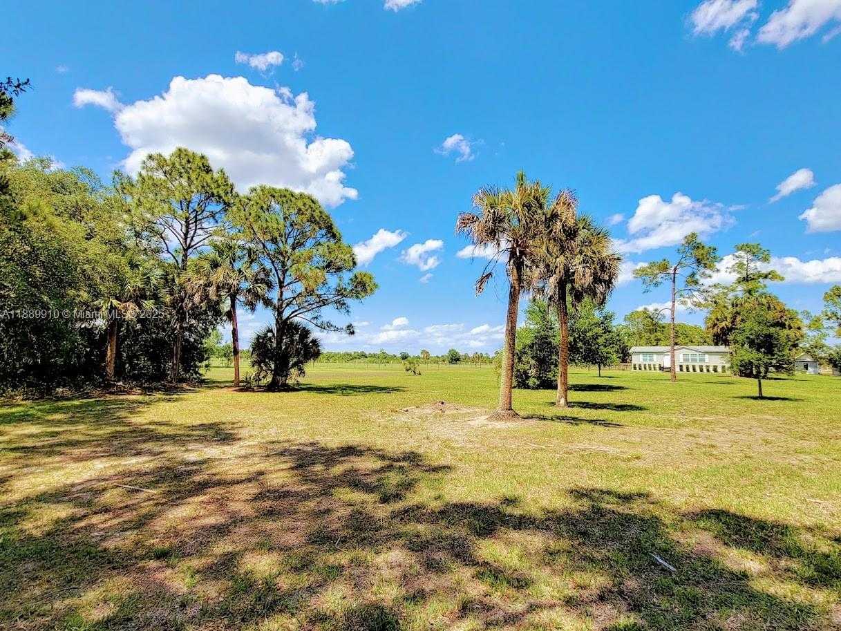 Small Image of 1001 HOMESTEAD AVENUE, Other City - In The State Of Florida Number 6