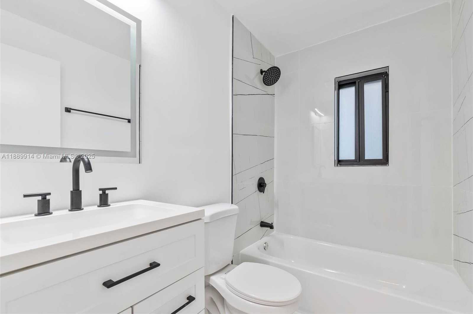 Small Image of 3271 NORTH WEST 18TH ST, Lauderhill Number 16