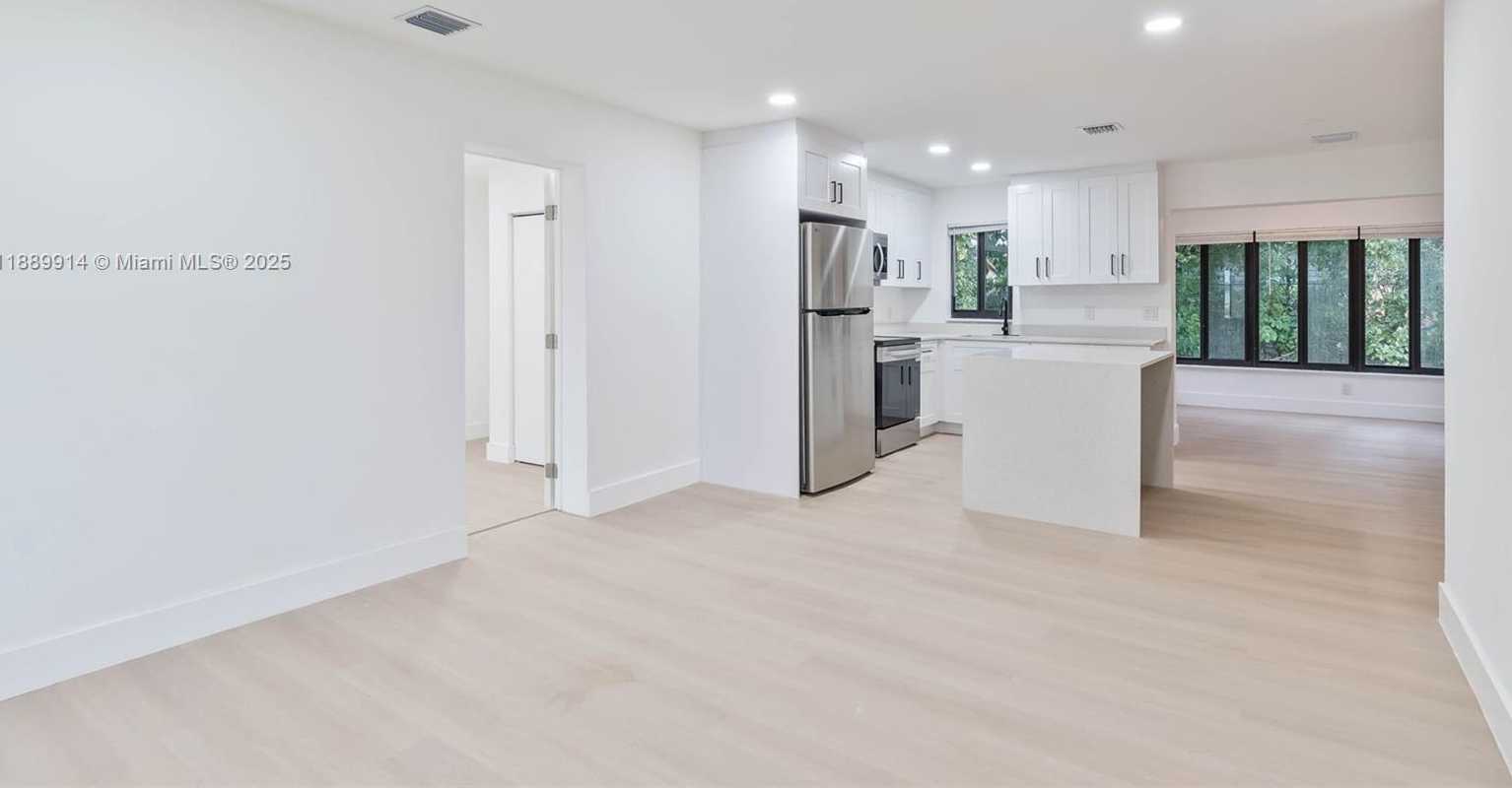Small Image of 3271 NORTH WEST 18TH ST, Lauderhill Number 2