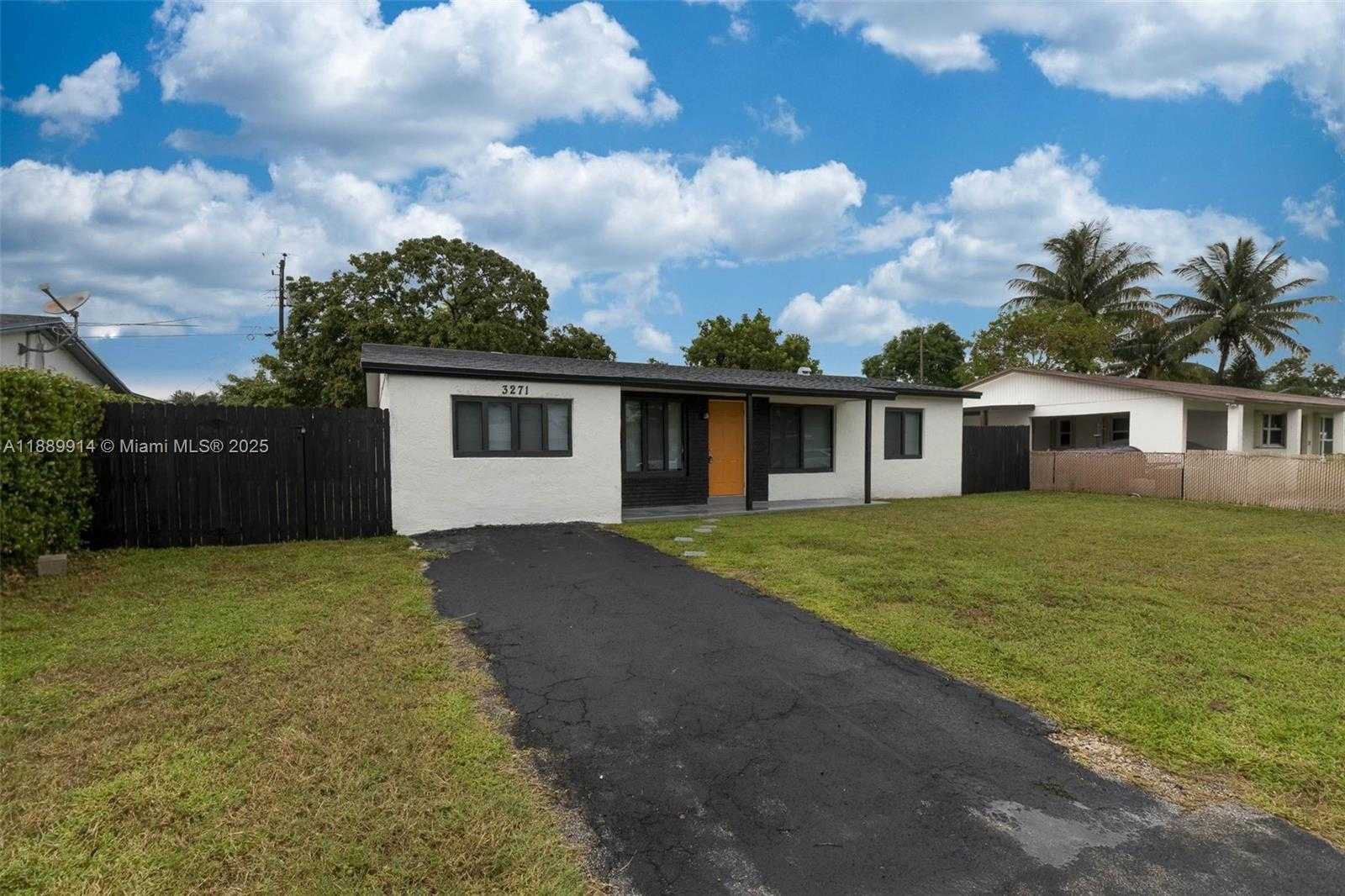 Small Image of 3271 NORTH WEST 18TH ST, Lauderhill Number 22