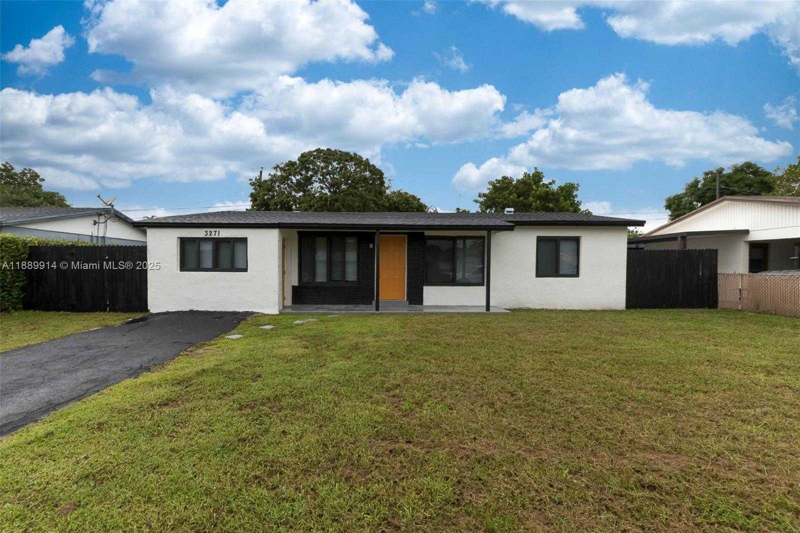 Small Image of 3271 NORTH WEST 18TH ST, Lauderhill Number 23