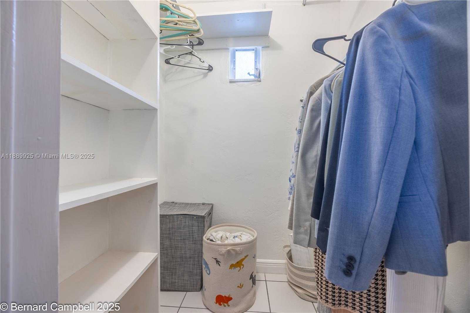 Small Image of 6612 DAHLIA DR, Miramar Number 22