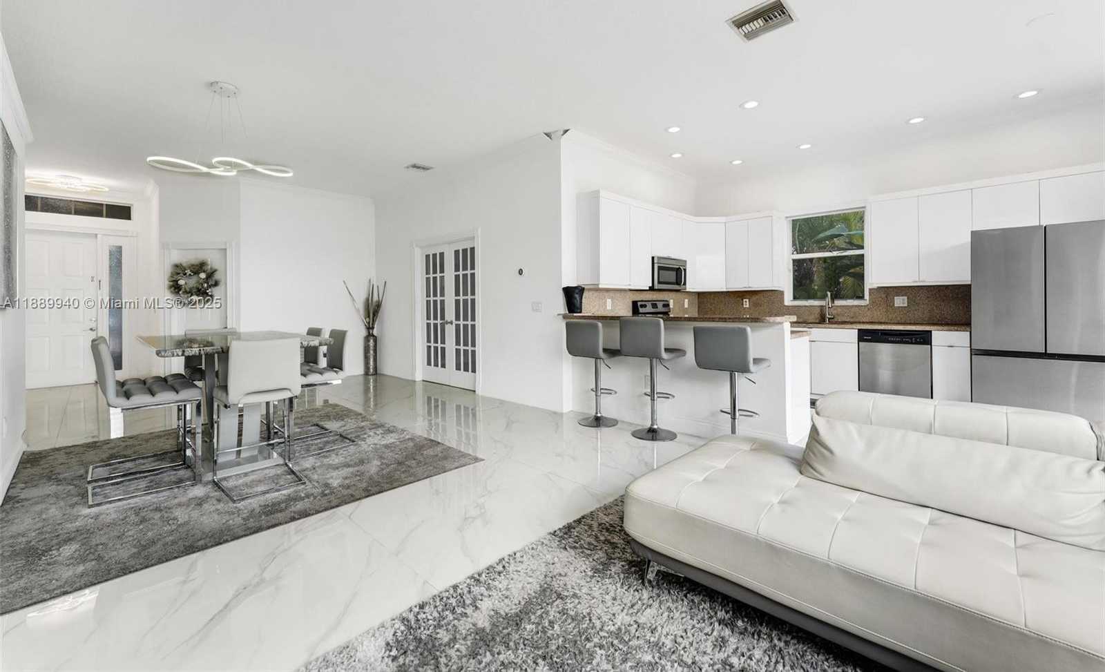 Small Image of 17018 SOUTH WEST 52ND CT, Miramar Number 15