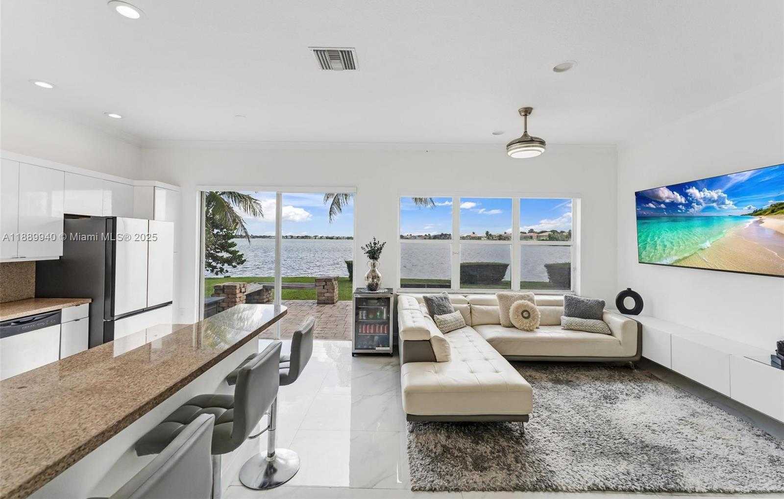 Small Image of 17018 SOUTH WEST 52ND CT, Miramar Number 16