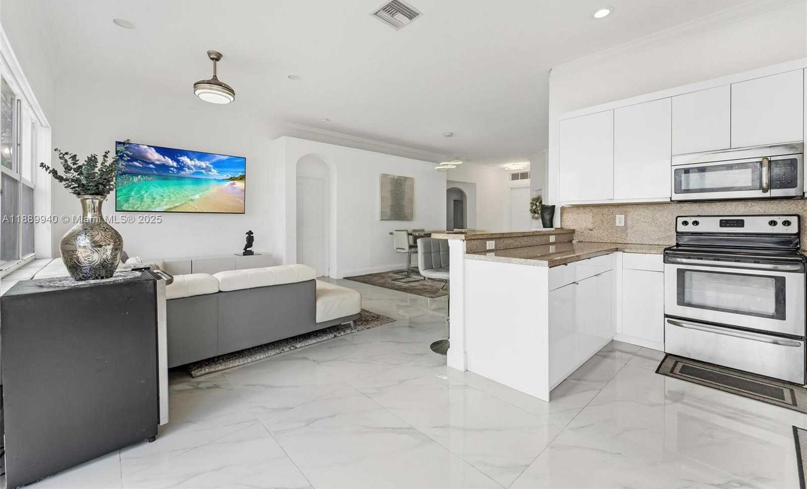 Small Image of 17018 SOUTH WEST 52ND CT, Miramar Number 20
