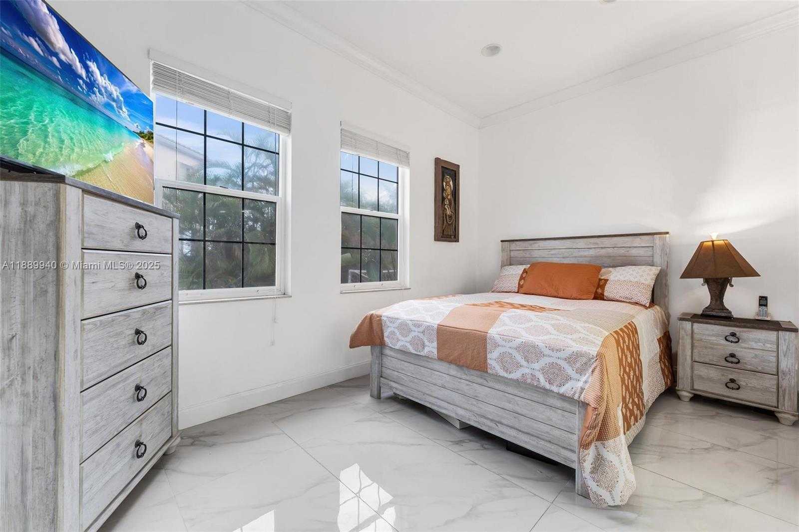 Small Image of 17018 SOUTH WEST 52ND CT, Miramar Number 32