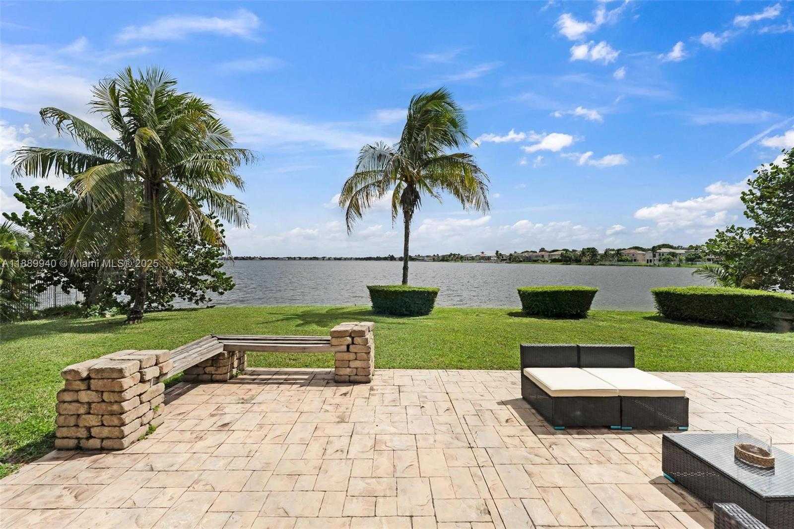 Small Image of 17018 SOUTH WEST 52ND CT, Miramar Number 37