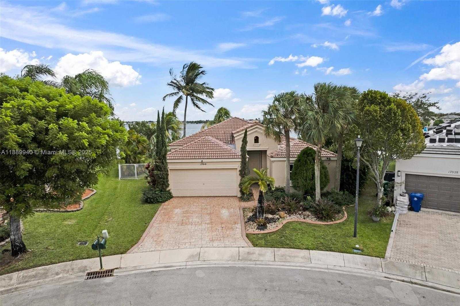 Small Image of 17018 SOUTH WEST 52ND CT, Miramar Number 4