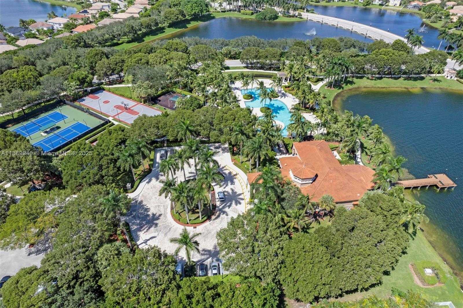 Small Image of 17018 SOUTH WEST 52ND CT, Miramar Number 46