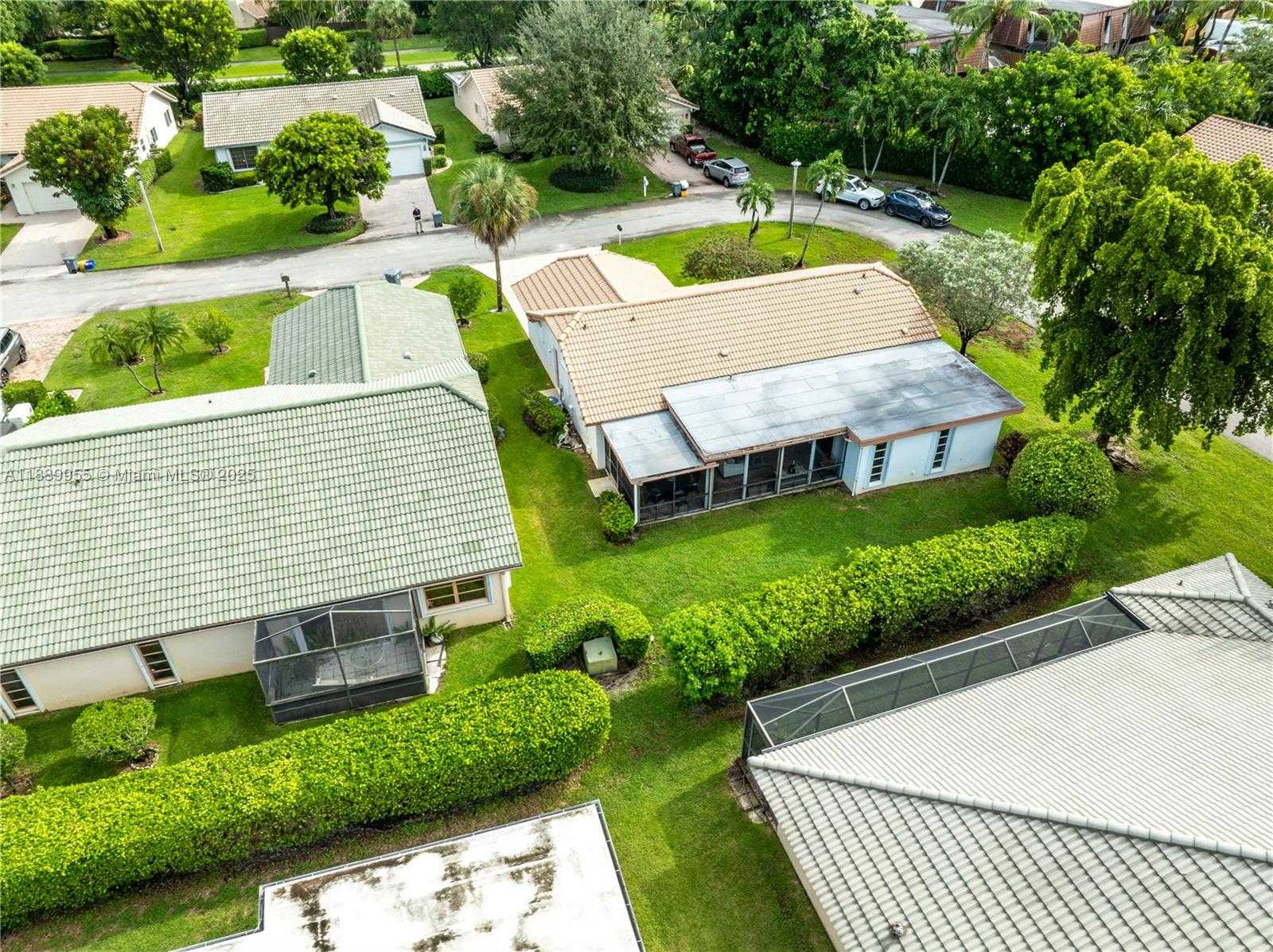 Small Image of 7747 CLOVERFIELD CIR, Boca Raton Number 41
