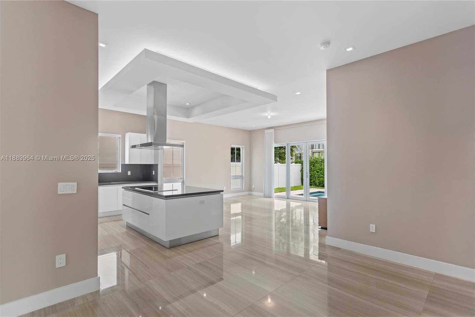 Small Image of 8415 NORTH WEST 34TH DR, Doral Number 18