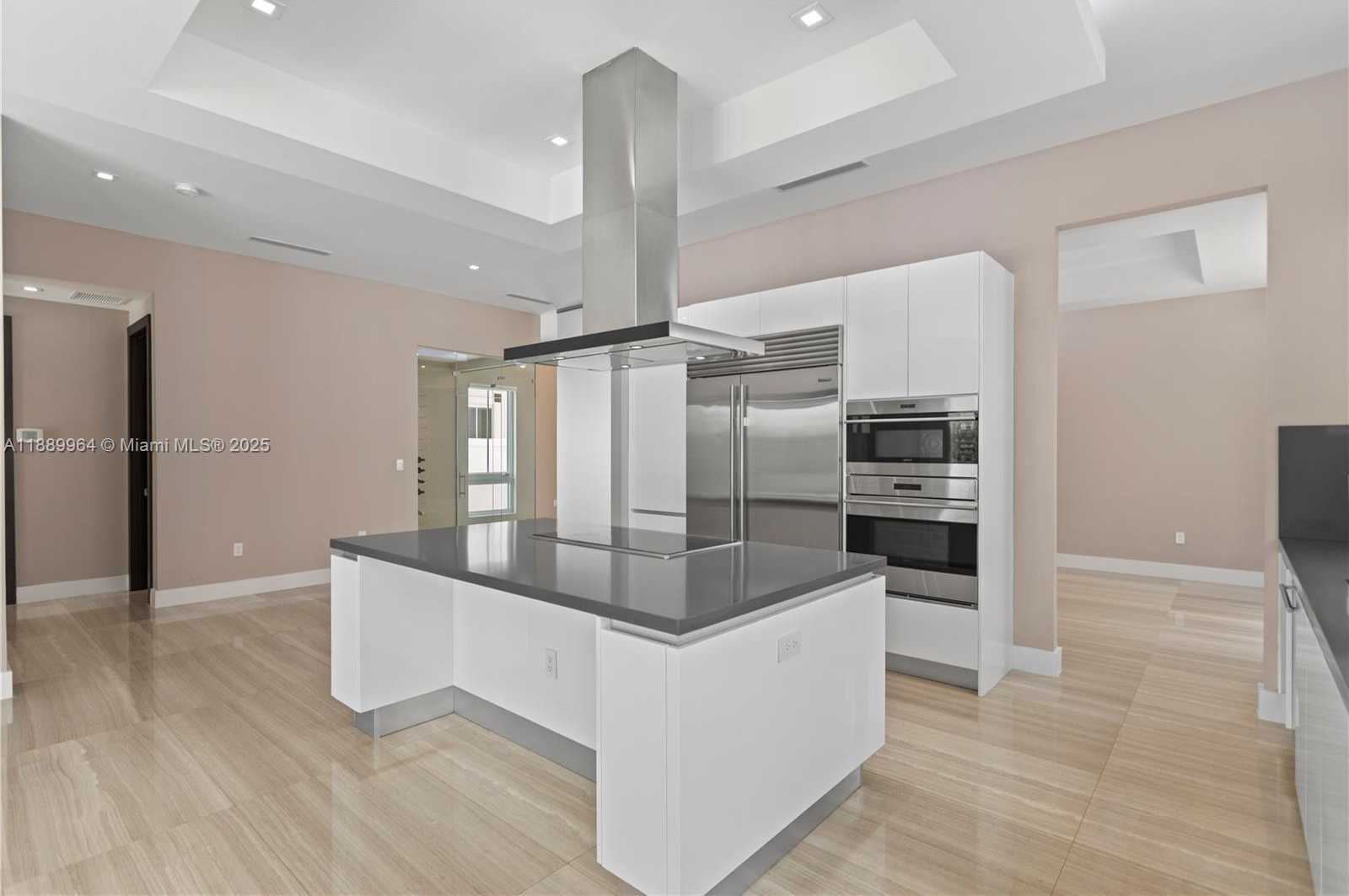 Small Image of 8415 NORTH WEST 34TH DR, Doral Number 26