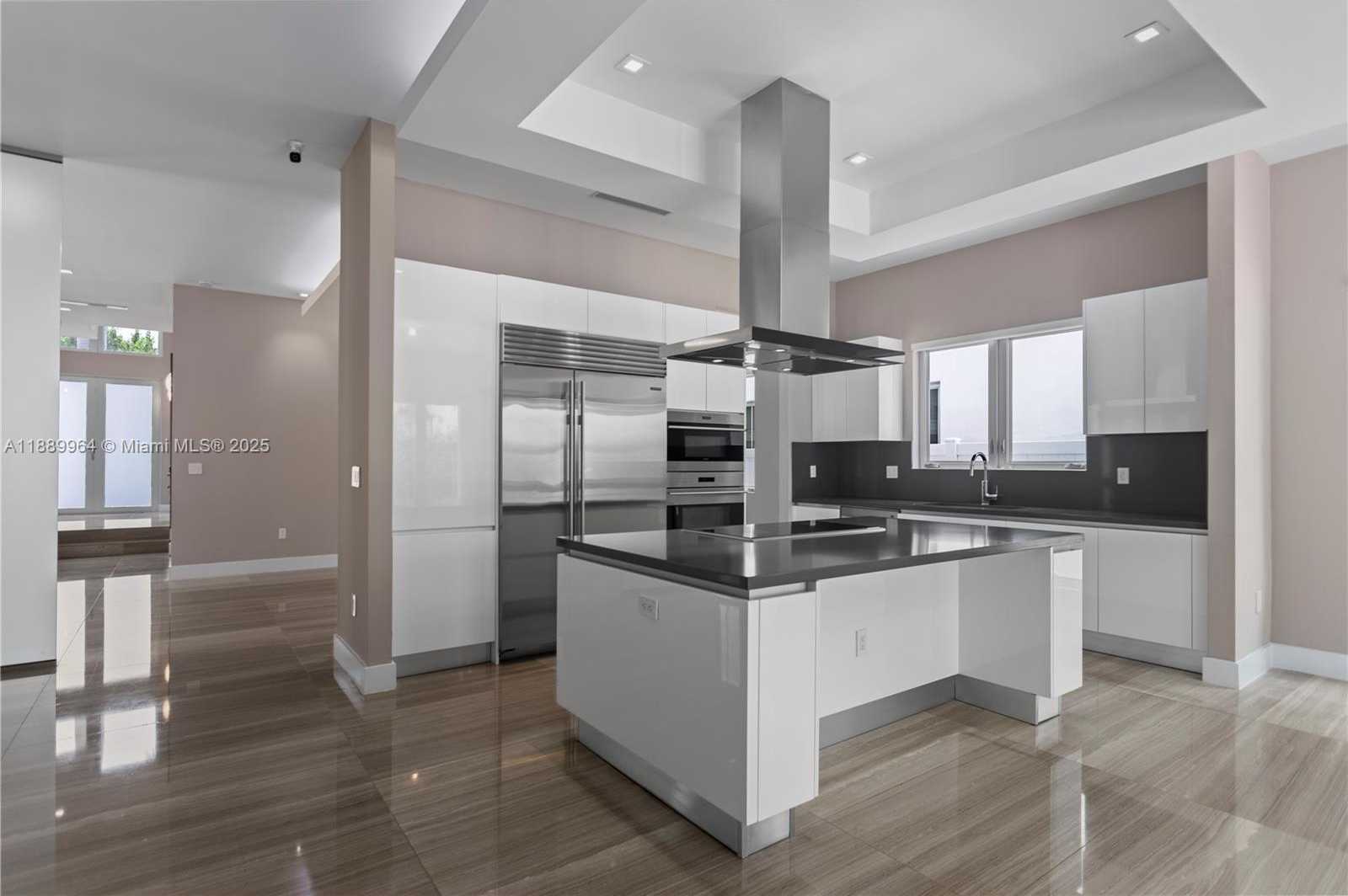 Small Image of 8415 NORTH WEST 34TH DR, Doral Number 28