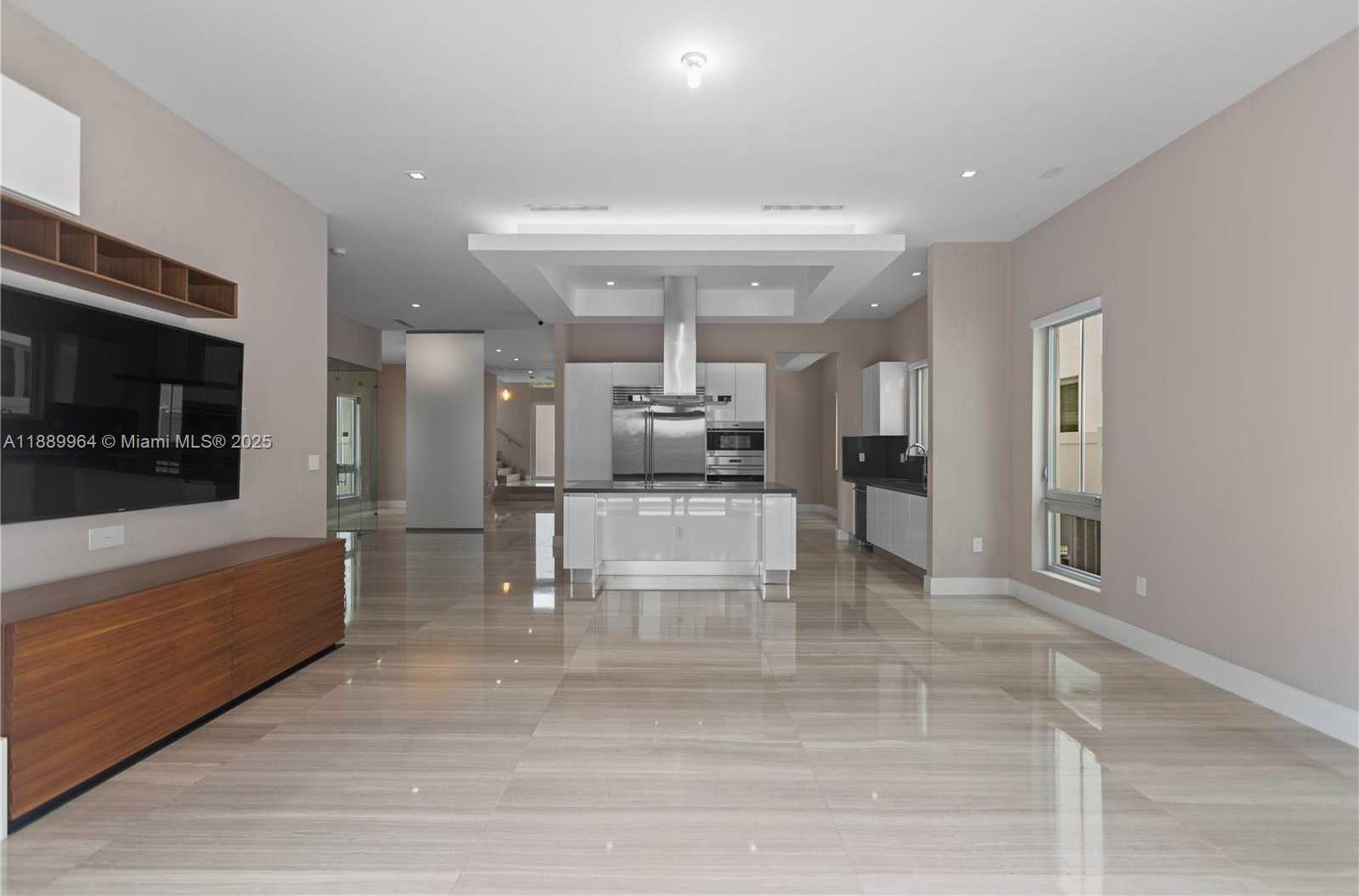 Small Image of 8415 NORTH WEST 34TH DR, Doral Number 32