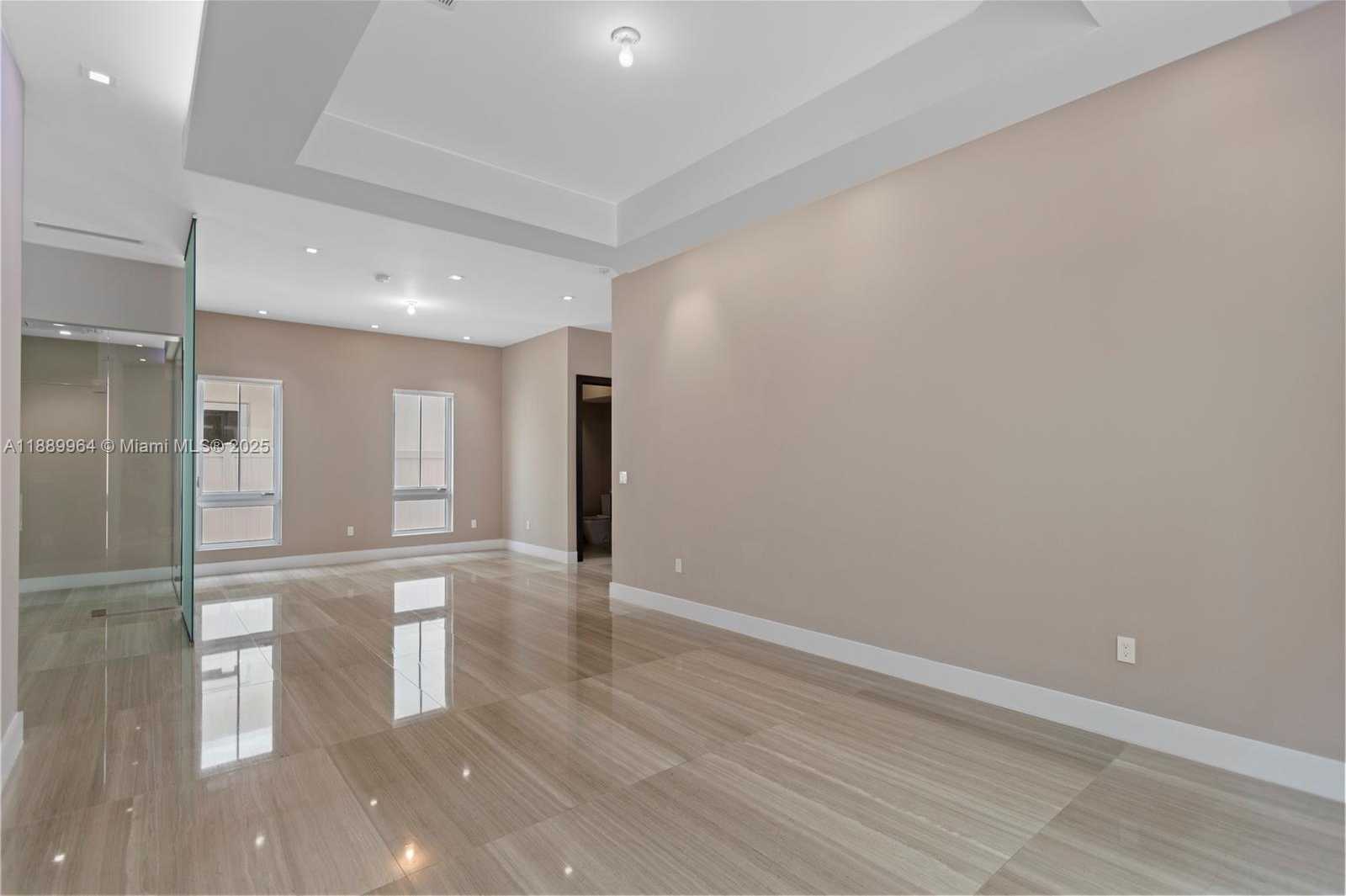 Small Image of 8415 NORTH WEST 34TH DR, Doral Number 9