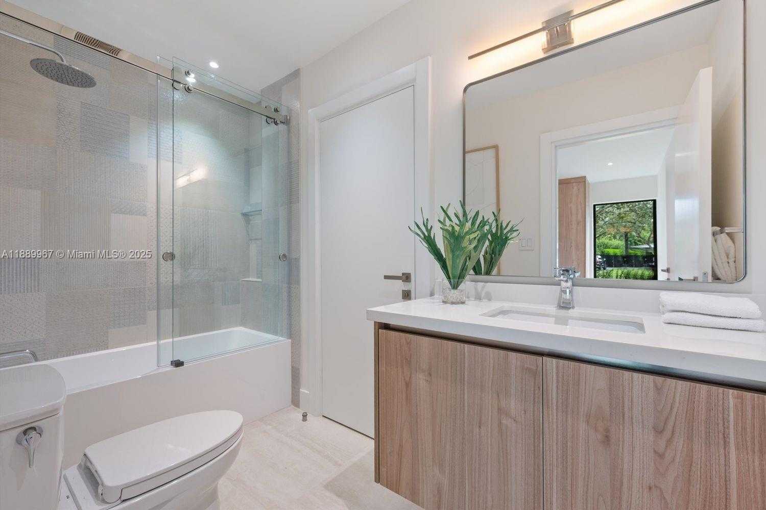 Small Image of 15101 SOUTH WEST 87TH AVE, Palmetto Bay Number 24