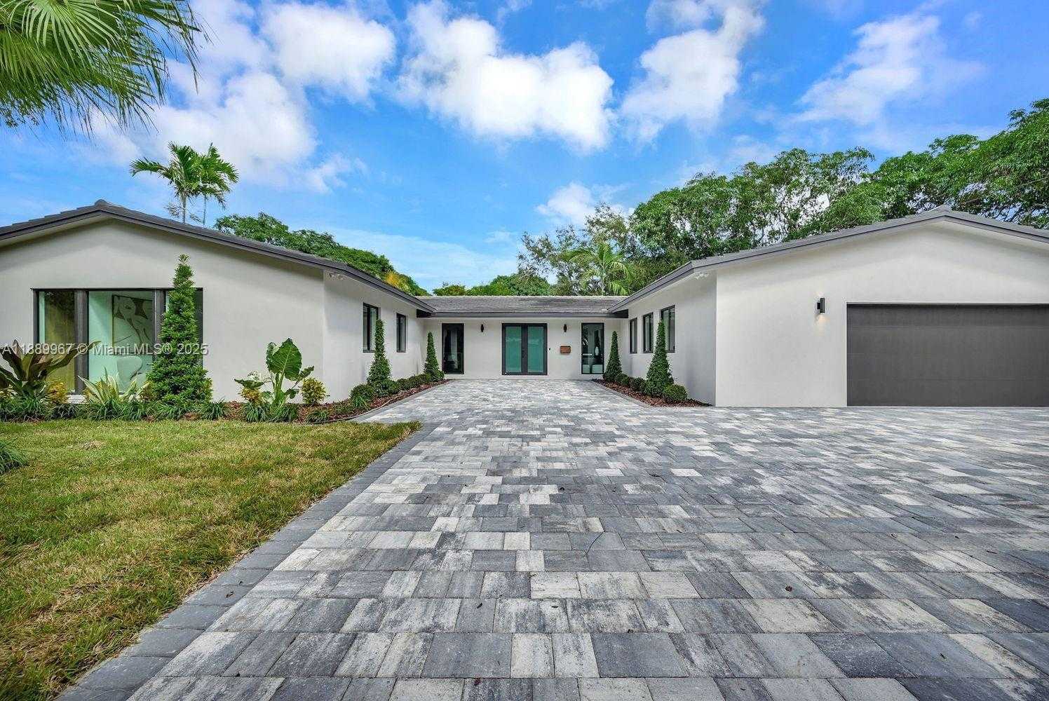 Small Image of 15101 SOUTH WEST 87TH AVE, Palmetto Bay Number 36