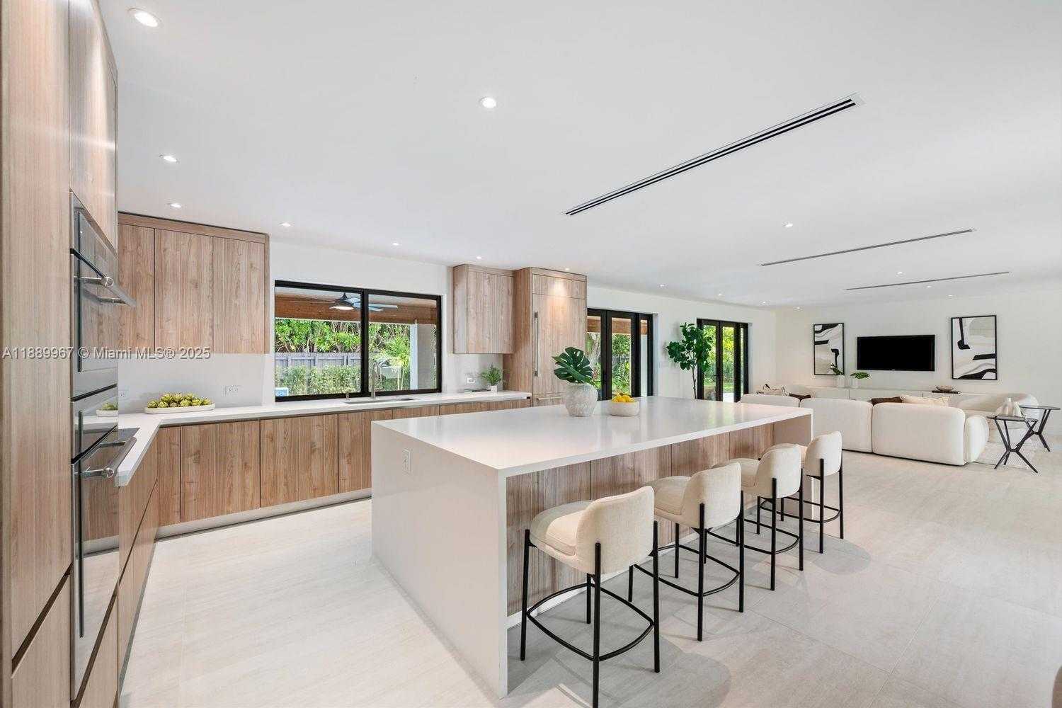 Small Image of 15101 SOUTH WEST 87TH AVE, Palmetto Bay Number 4