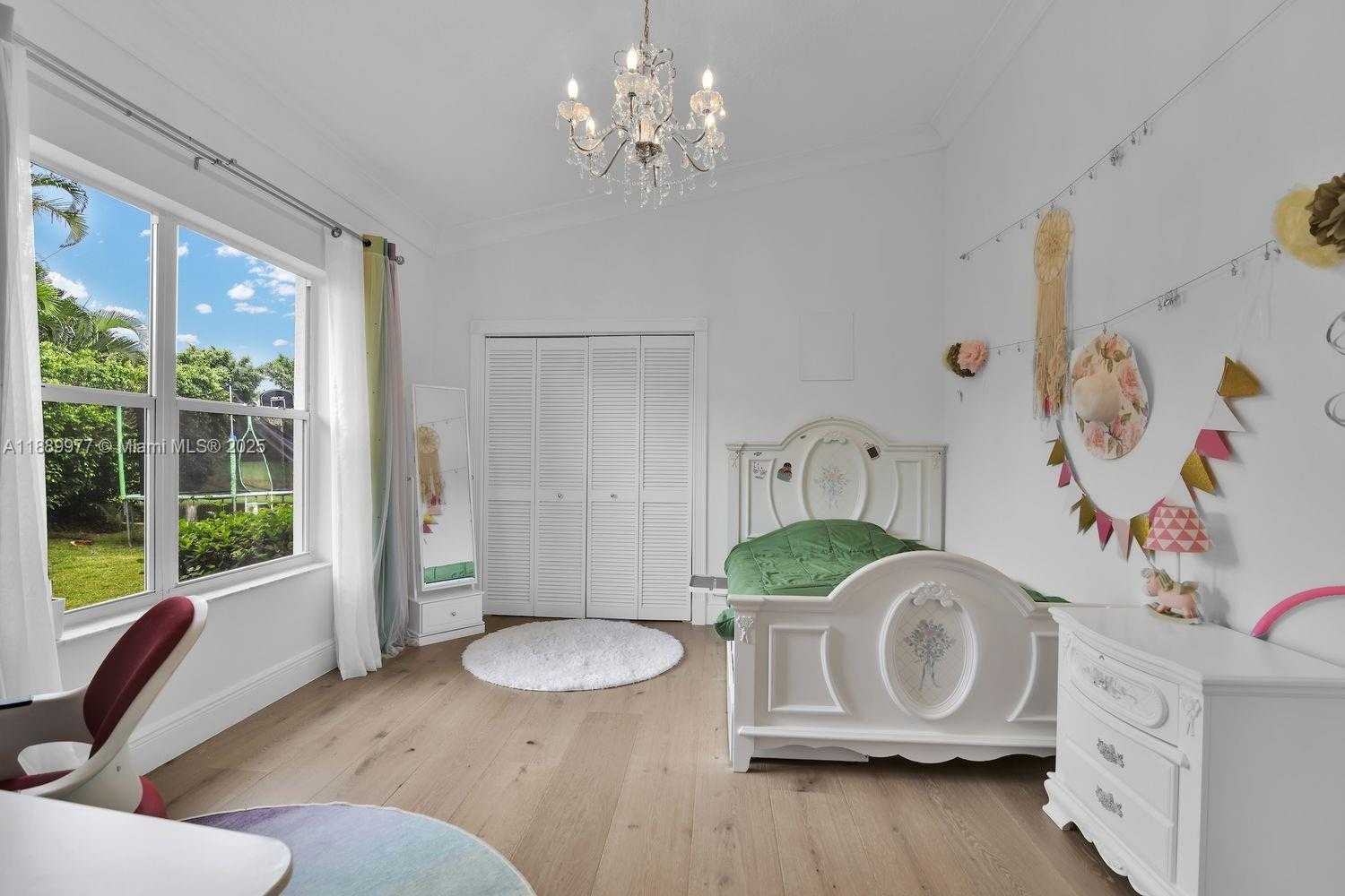 Small Image of 6622 NEWPORT LAKE CIR, Boca Raton Number 17
