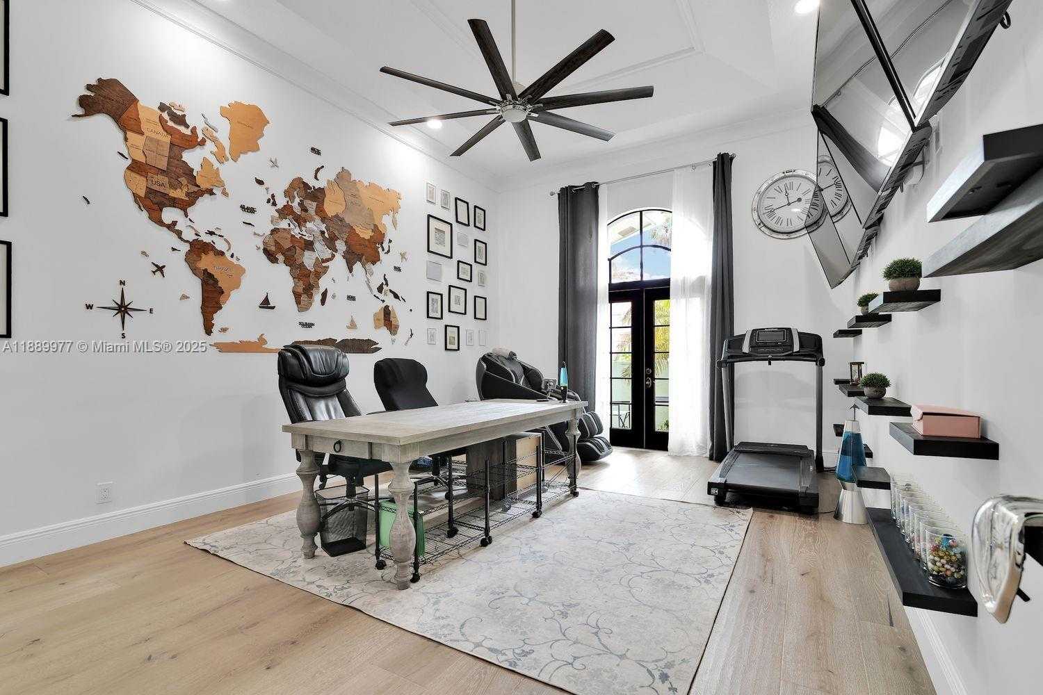 Small Image of 6622 NEWPORT LAKE CIR, Boca Raton Number 23