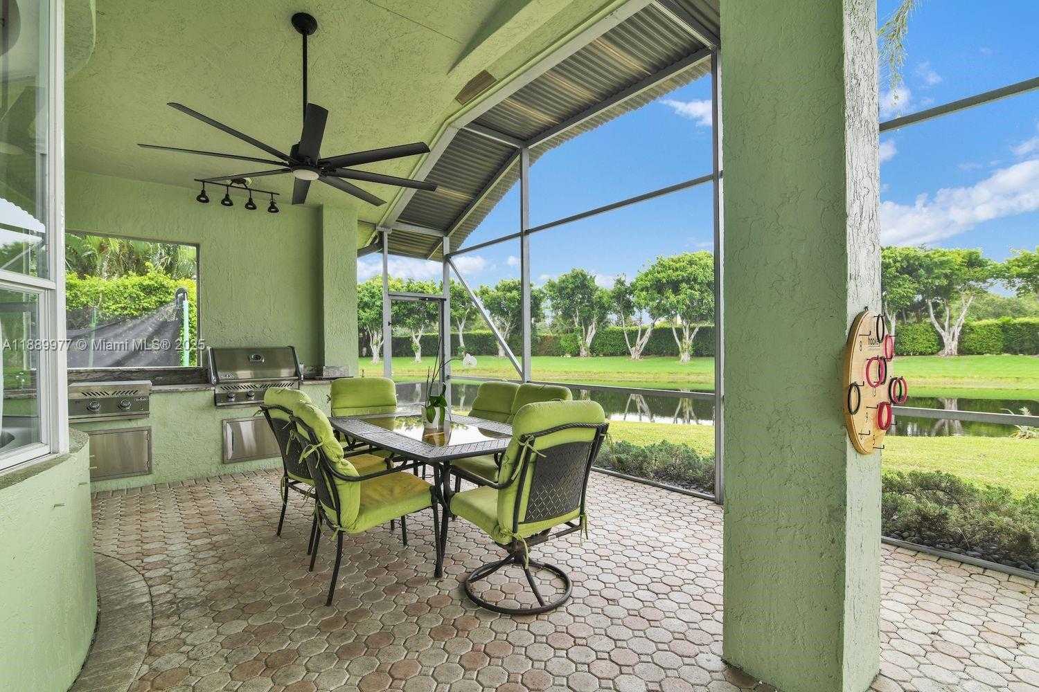 Small Image of 6622 NEWPORT LAKE CIR, Boca Raton Number 27
