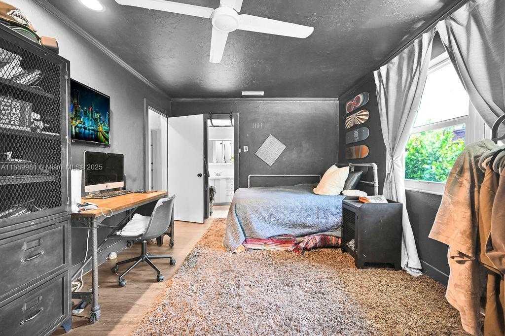 Small Image of 7761 SOUTH WEST 170TH ST, Palmetto Bay Number 19
