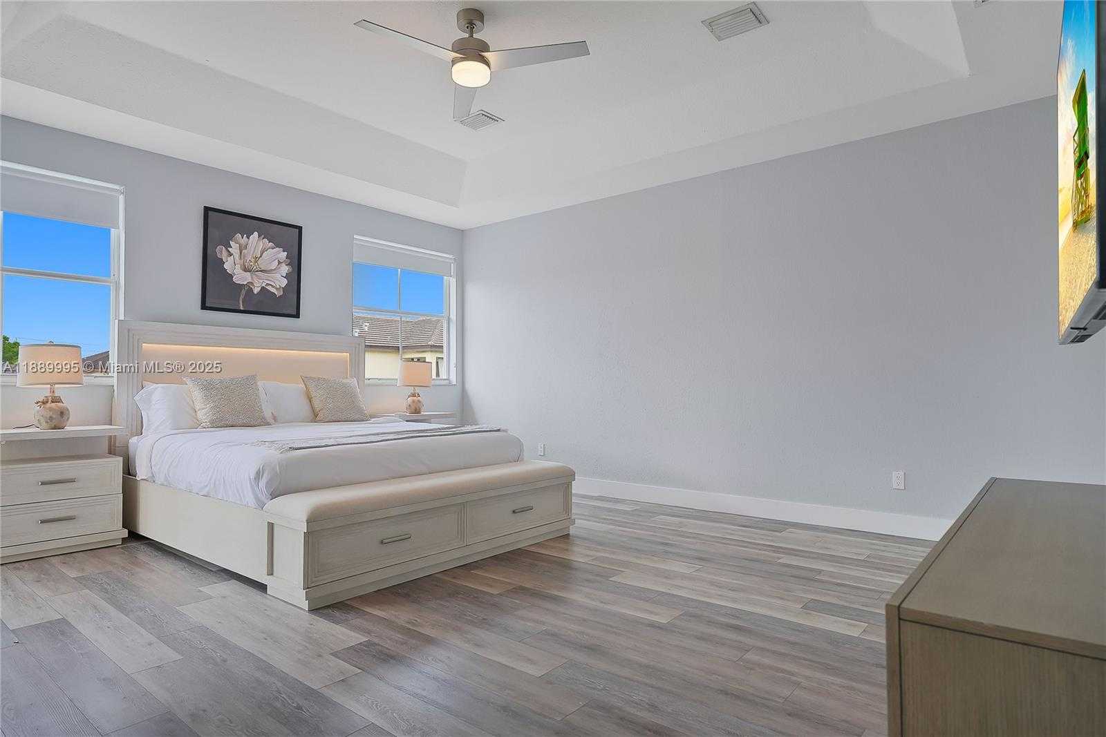 Small Image of 17933 NORTH WEST 87TH PL, Hialeah Number 17