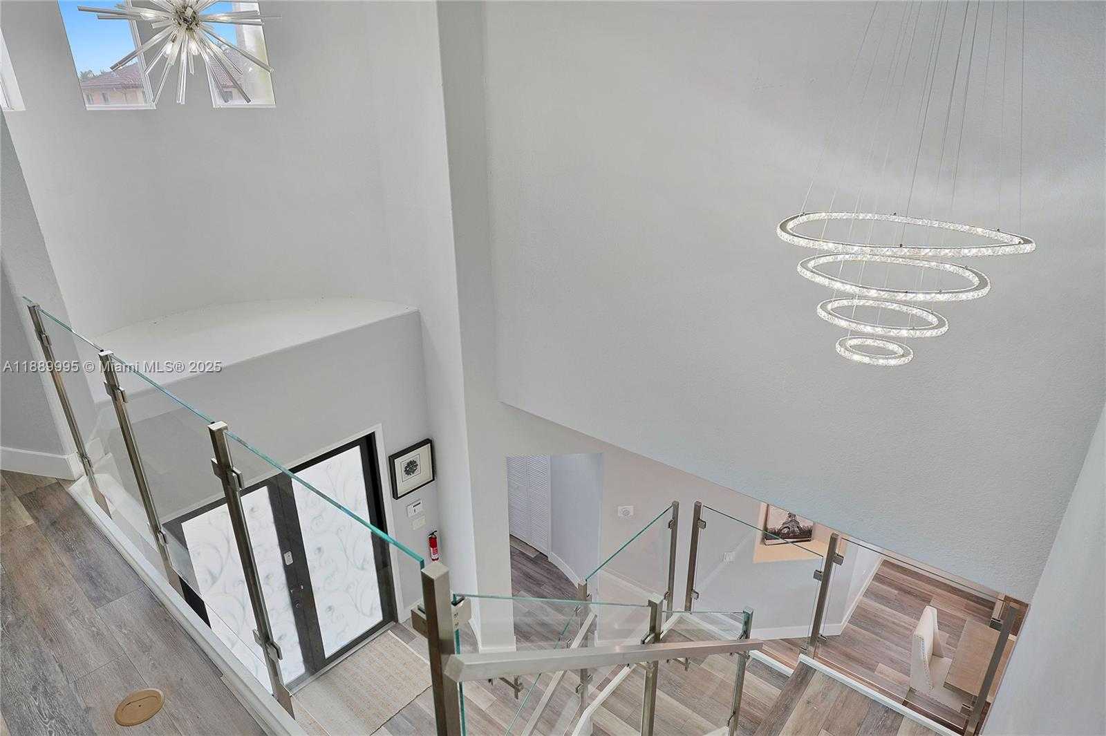 Small Image of 17933 NORTH WEST 87TH PL, Hialeah Number 38