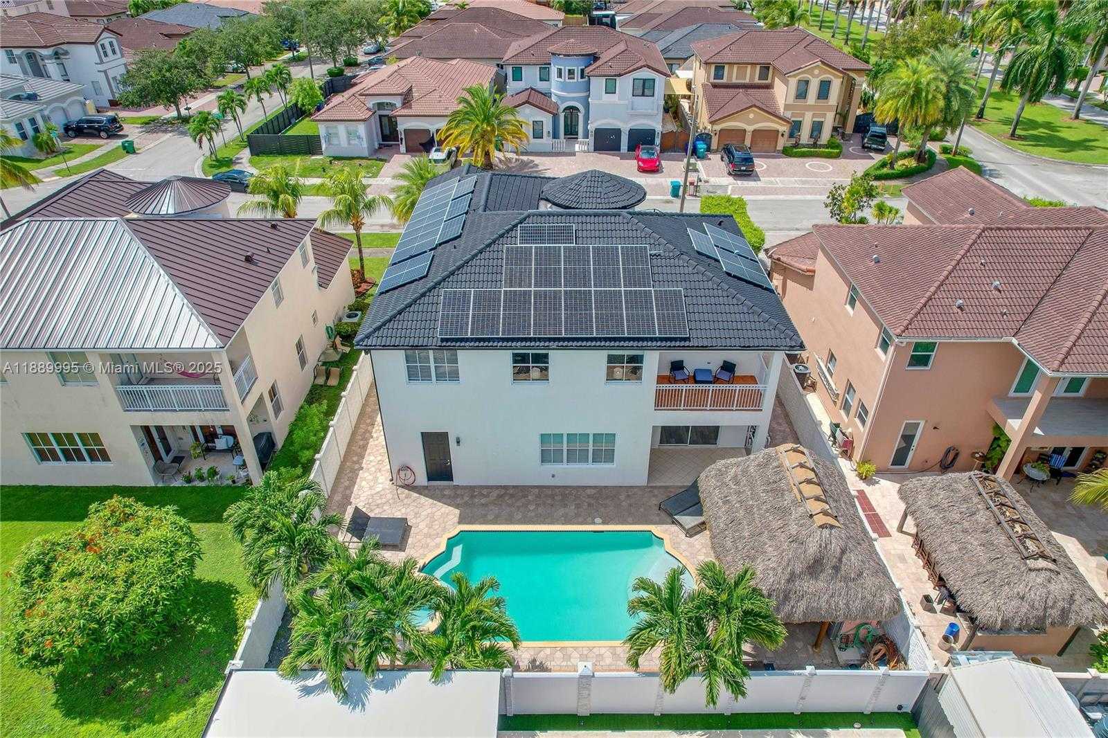 Small Image of 17933 NORTH WEST 87TH PL, Hialeah Number 48