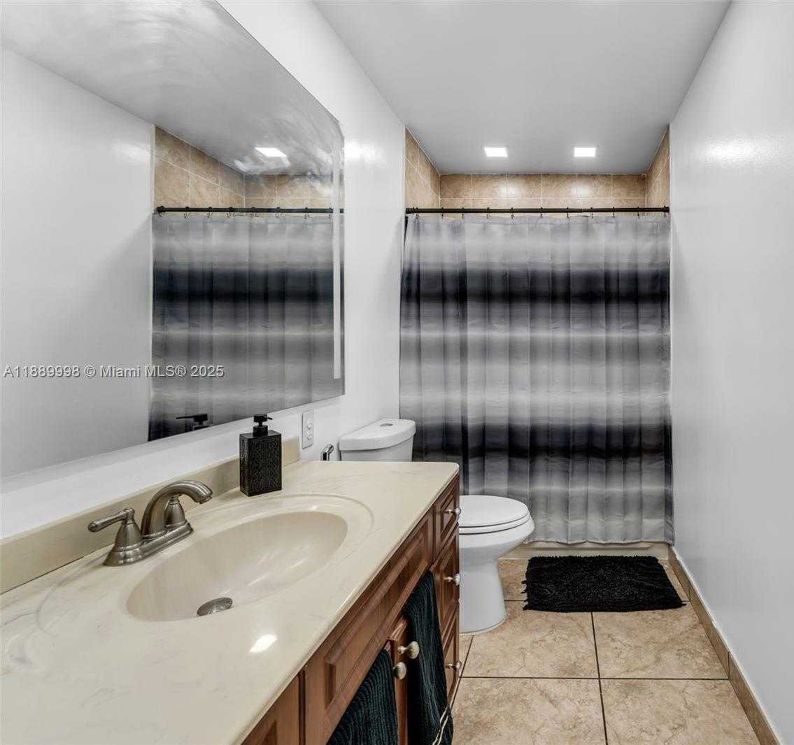 Small Image of 27645 SOUTH WEST 163RD AVE, Homestead Number 11