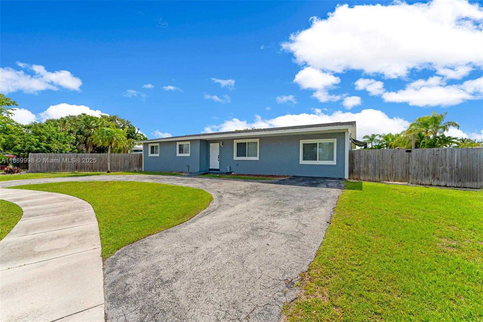 Small Image of 27645 SOUTH WEST 163RD AVE, Homestead Number 18