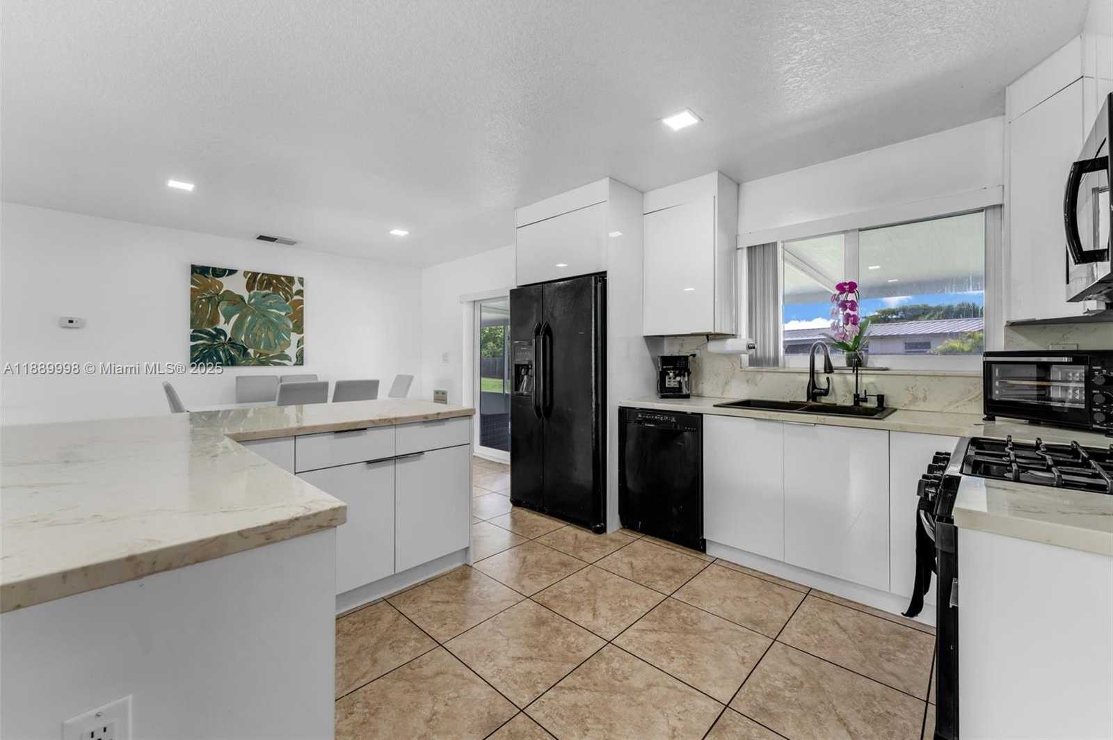 Small Image of 27645 SOUTH WEST 163RD AVE, Homestead Number 21