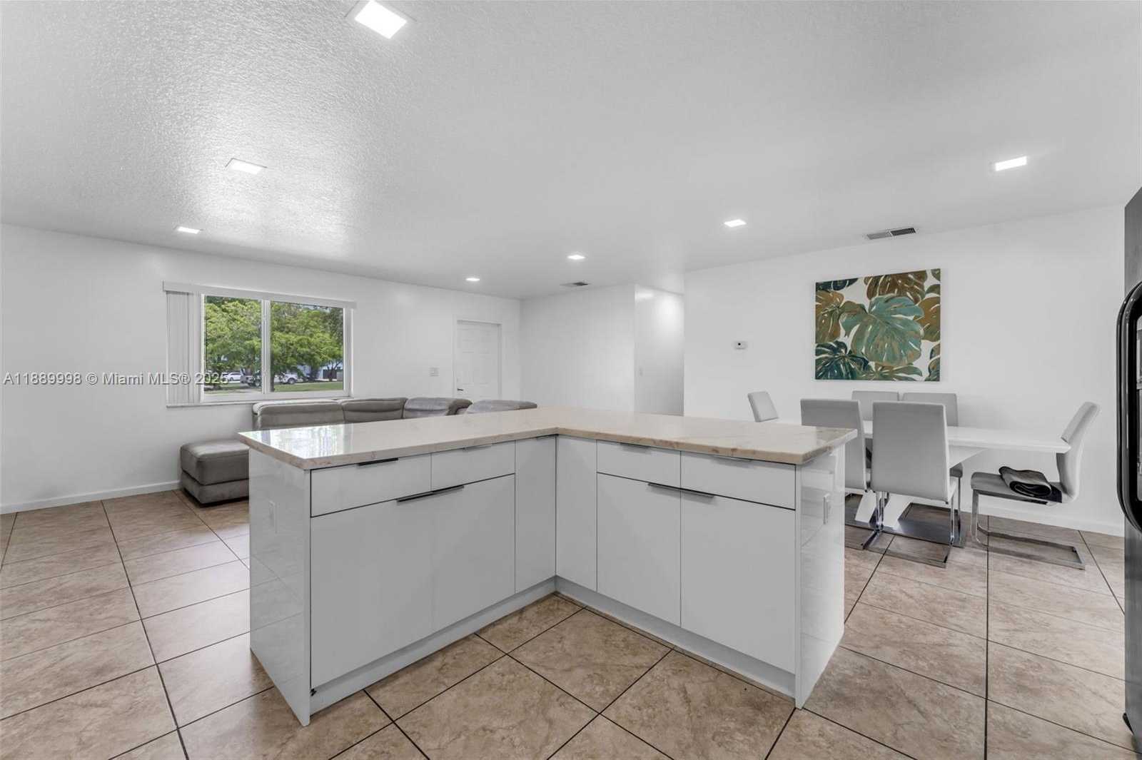 Small Image of 27645 SOUTH WEST 163RD AVE, Homestead Number 4