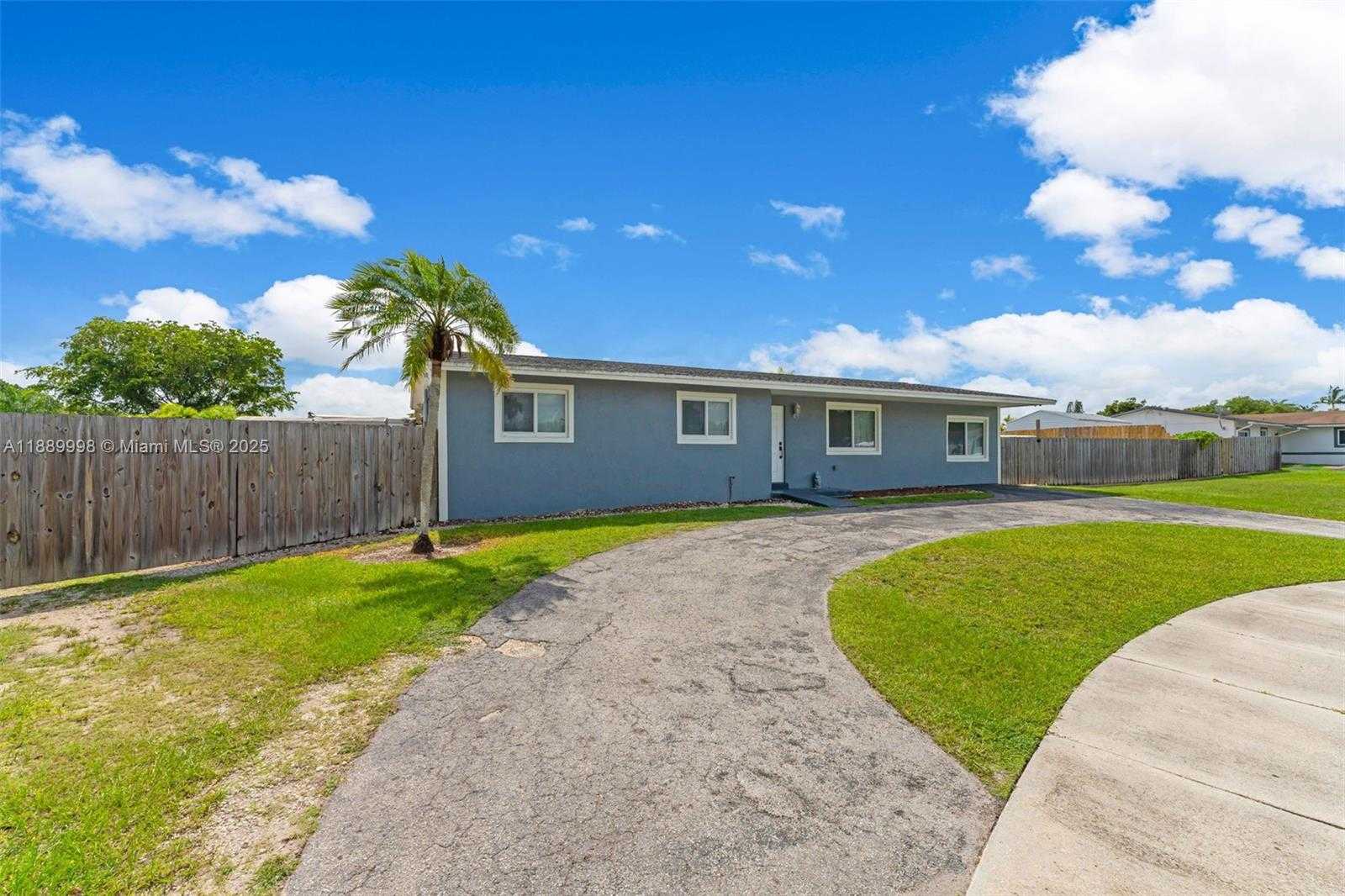 Small Image of 27645 SOUTH WEST 163RD AVE, Homestead Number 6