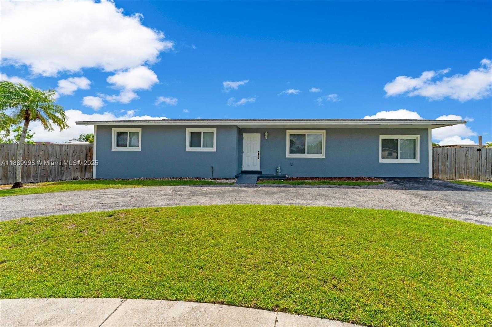 Small Image of 27645 SOUTH WEST 163RD AVE, Homestead Number 8