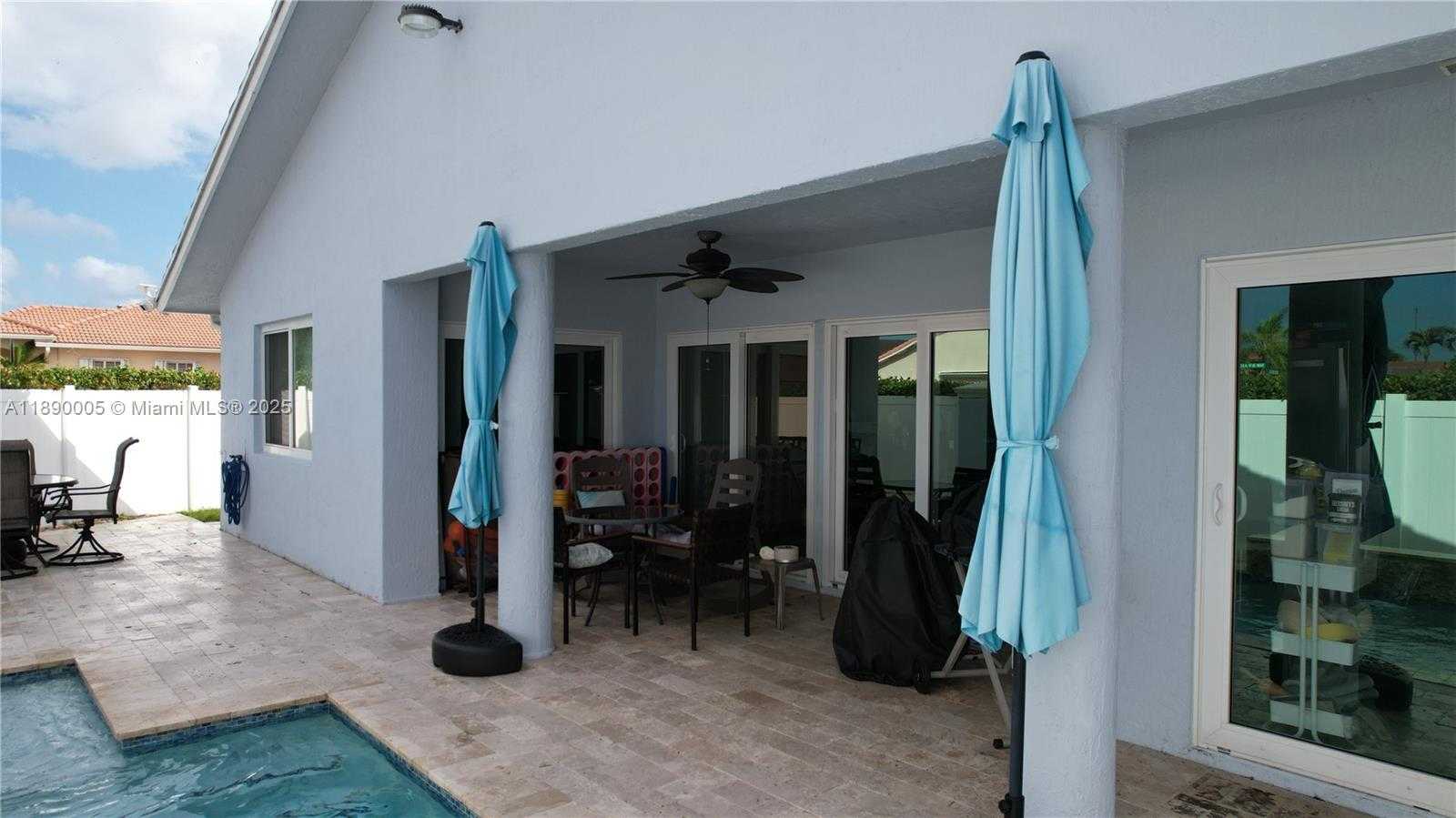Small Image of 14562 NORTH WEST 88TH PL, Miami Lakes Number 7