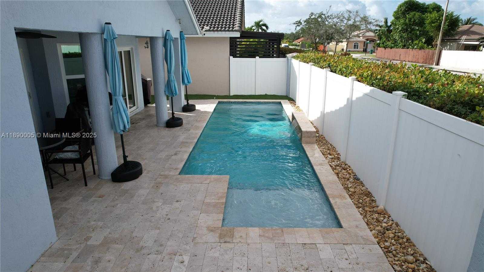 Small Image of 14562 NORTH WEST 88TH PL, Miami Lakes Number 8