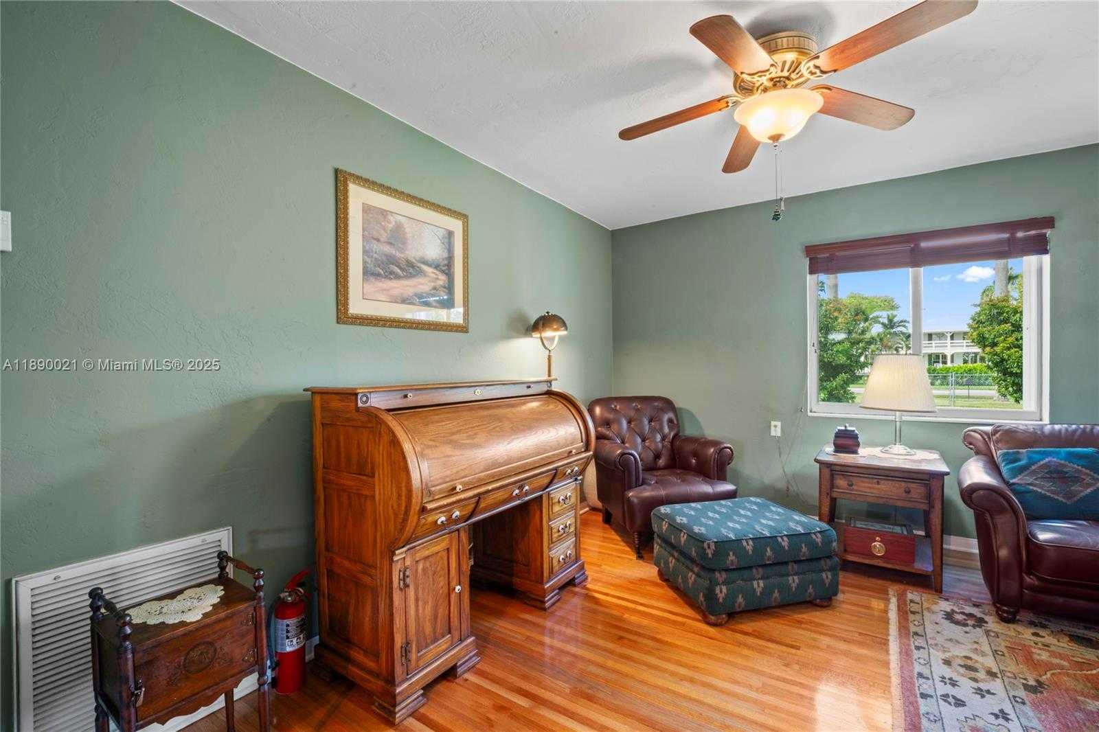 Small Image of 16530 SOUTH WEST 232ND ST, Miami Number 15