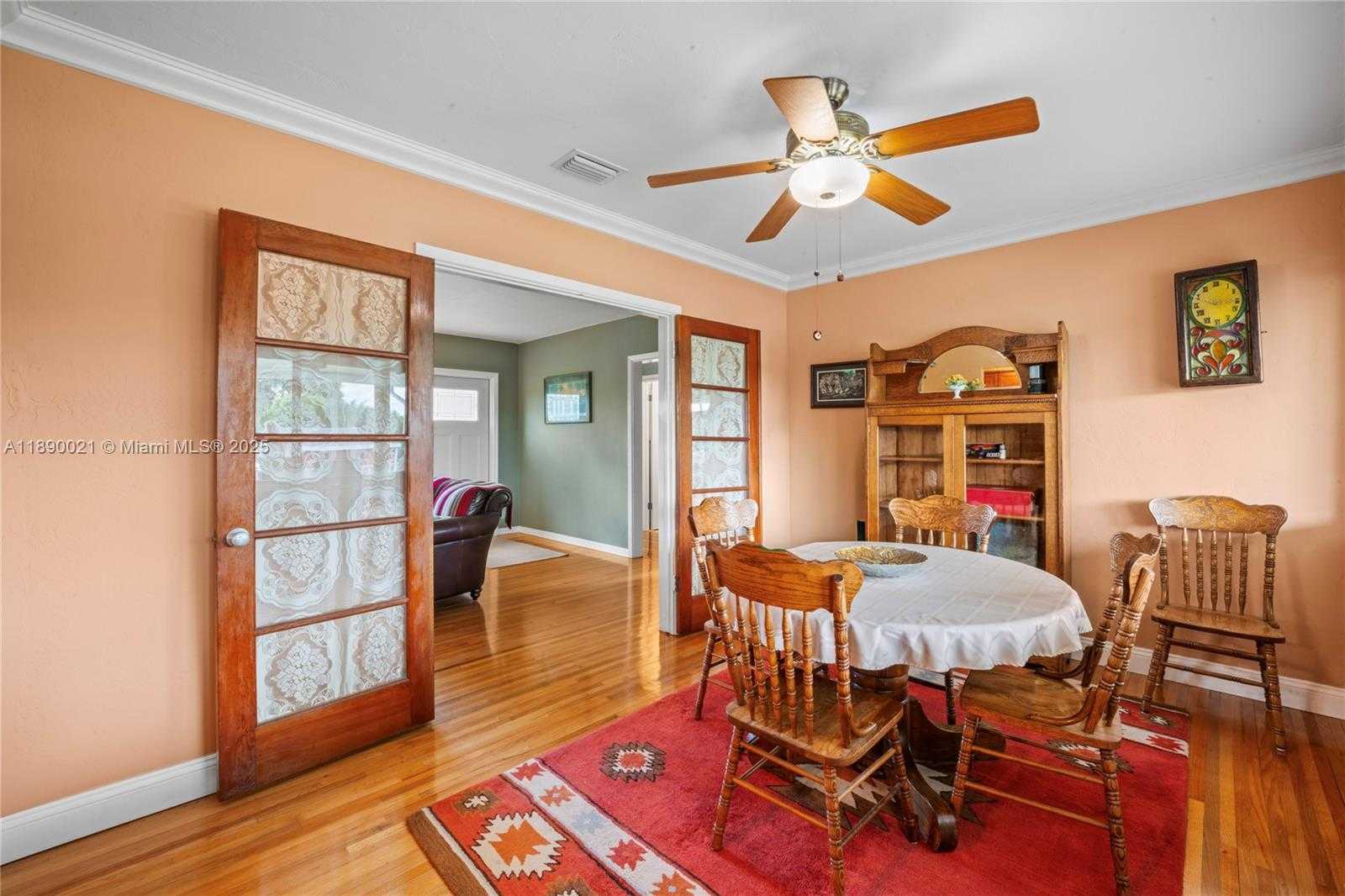 Small Image of 16530 SOUTH WEST 232ND ST, Miami Number 19