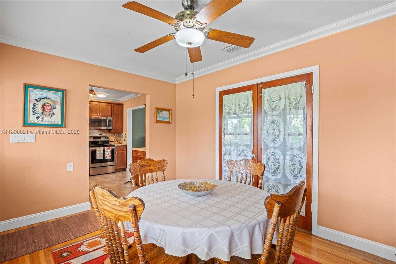 Small Image of 16530 SOUTH WEST 232ND ST, Miami Number 21