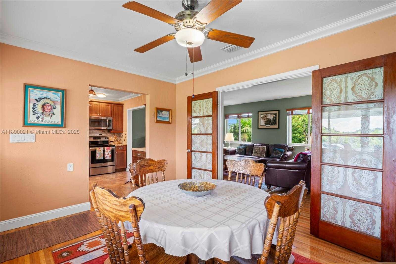 Small Image of 16530 SOUTH WEST 232ND ST, Miami Number 22