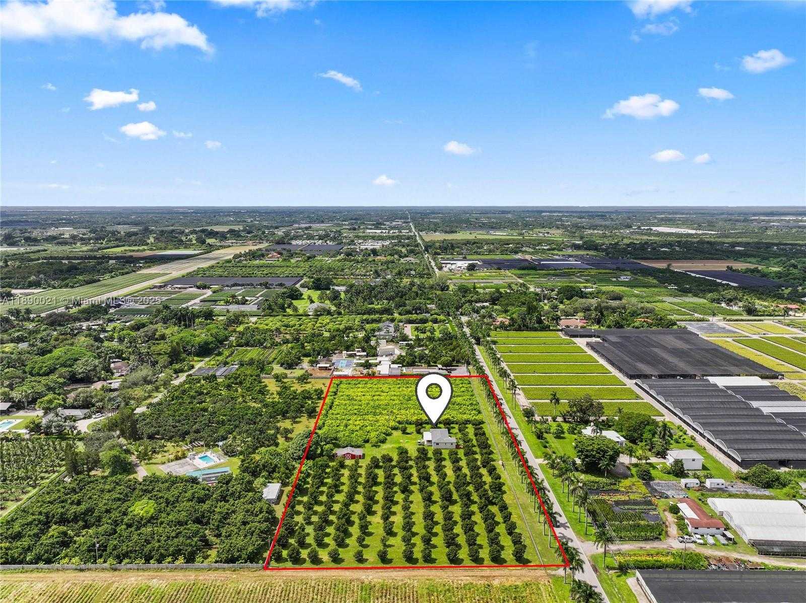 Small Image of 16530 SOUTH WEST 232ND ST, Miami Number 40