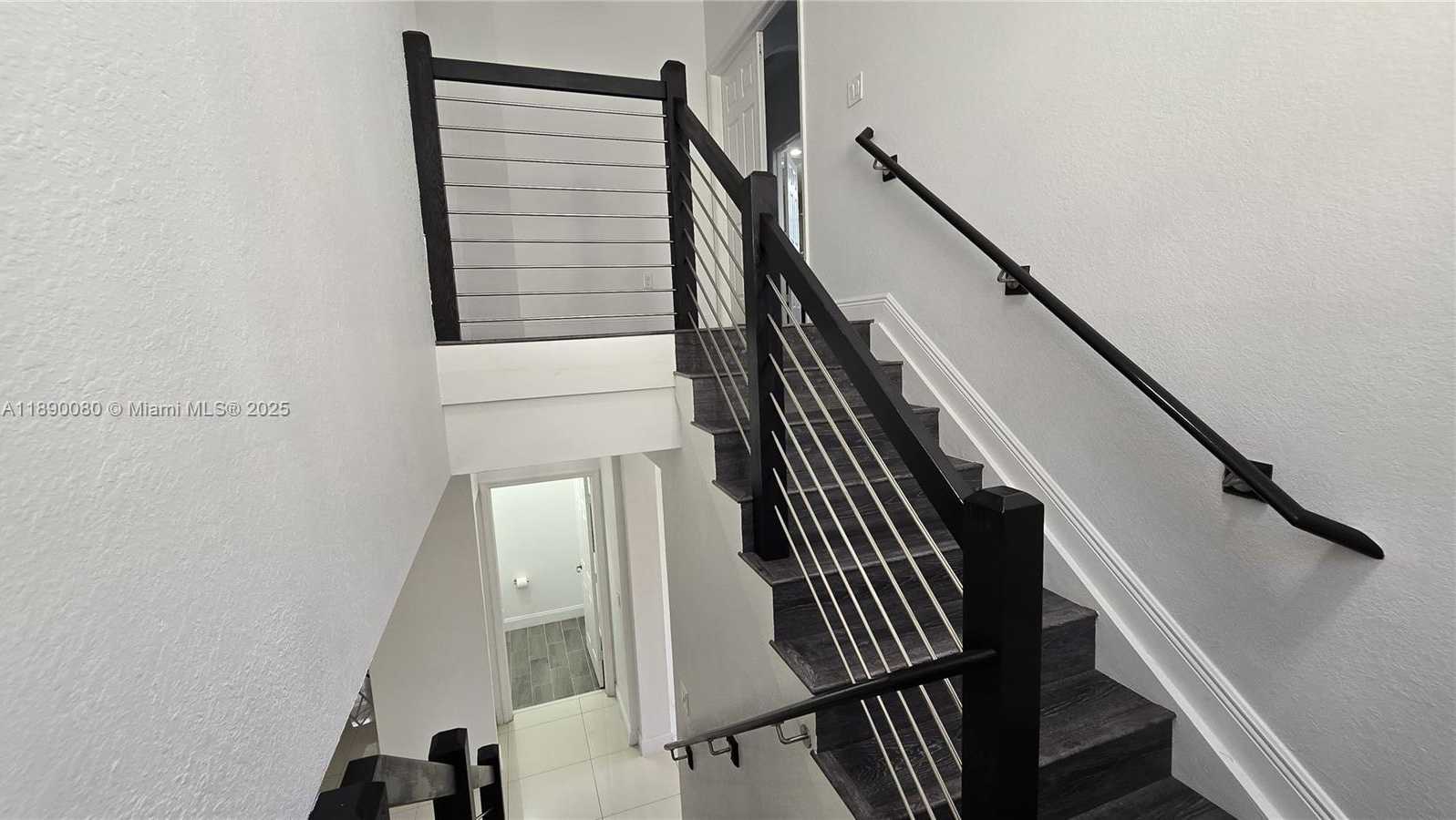 Small Image of Doral Number 41