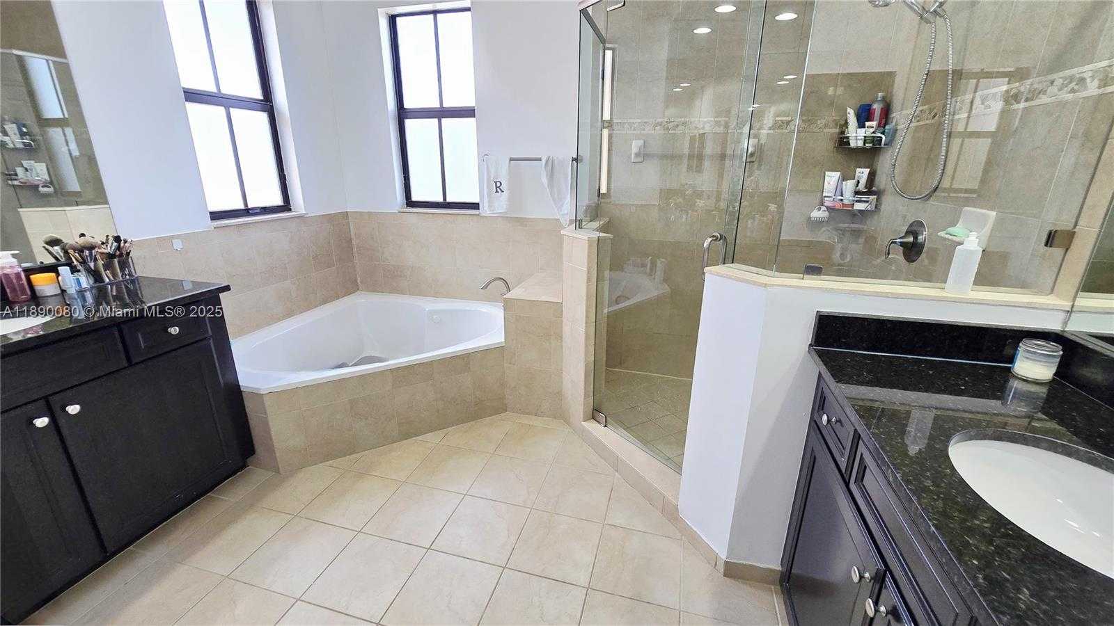 Small Image of Doral Number 66