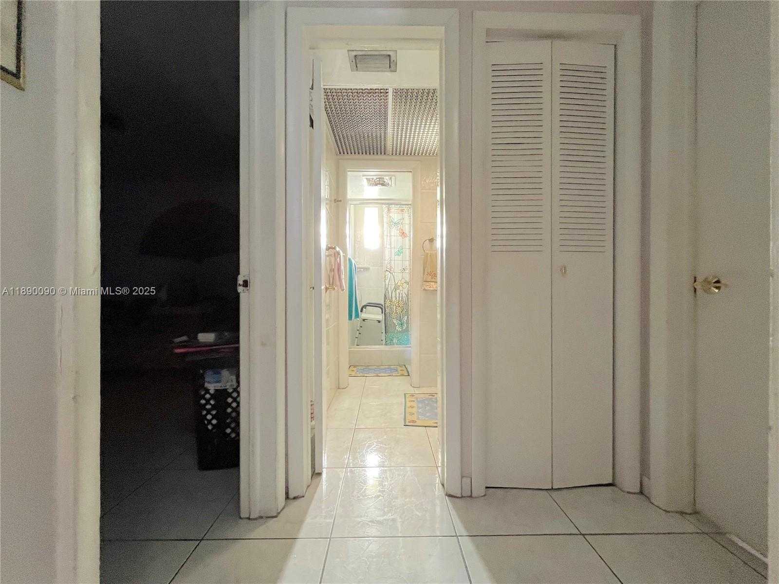 Small Image of 1320 WEST 71ST ST, Hialeah Number 16