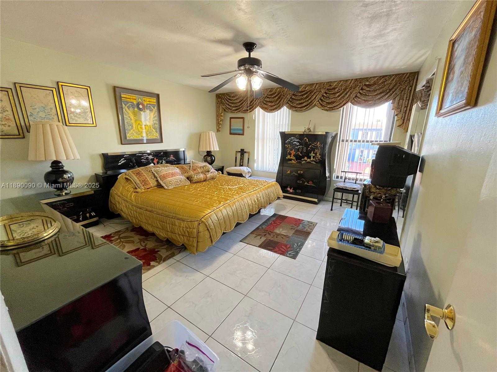 Small Image of 1320 WEST 71ST ST, Hialeah Number 23